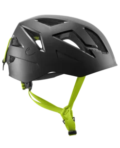 casco de escalada reciclado